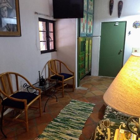 Casa De Como Ajijic Eksteriør bilde
